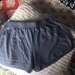 SOFFEE low rise shorts in GRAY!